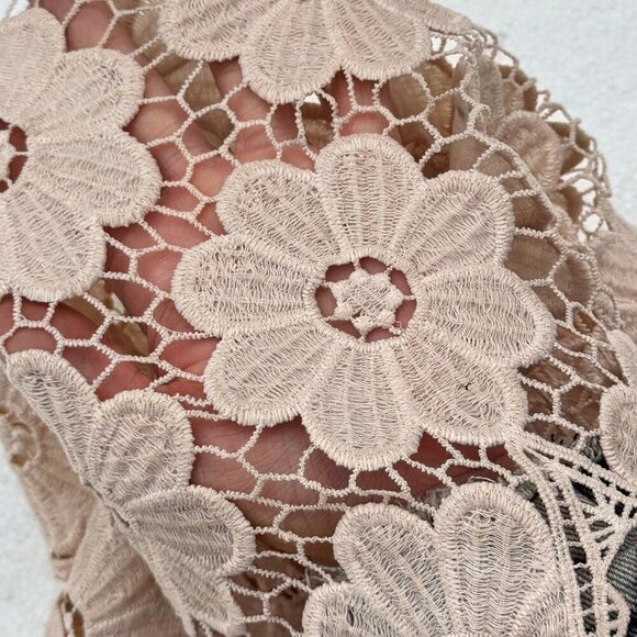 Apricot Women's Bohemian Music Festival V-Neck Hollow Floral Tassel Decor Shirt - Picture 7 of 7